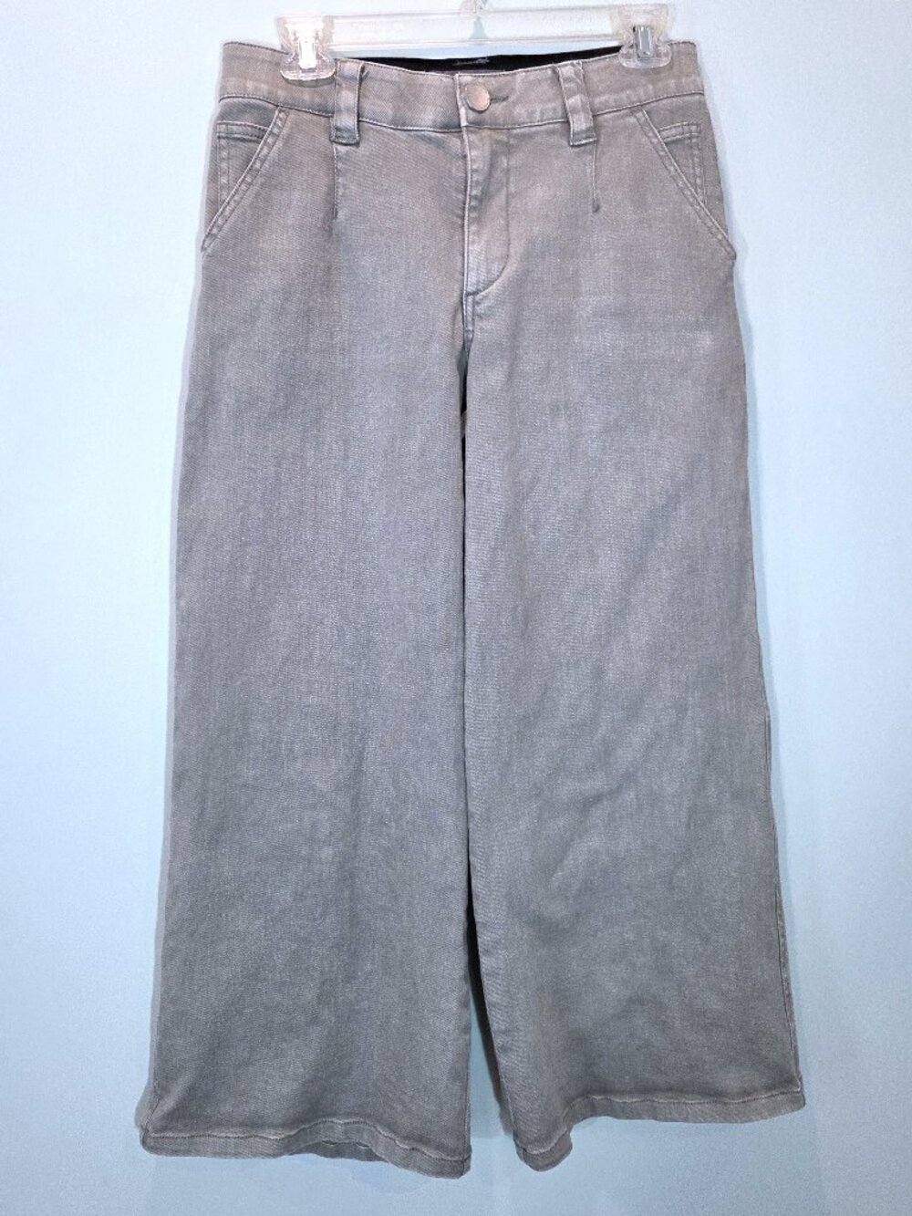 Democracy Light Sage Green Cropped Wide Leg Jeans Size 2